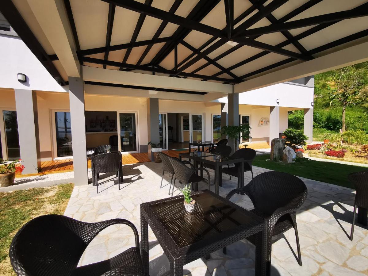 Sunset Cove Beach & Dive Resort Romblon Exterior photo