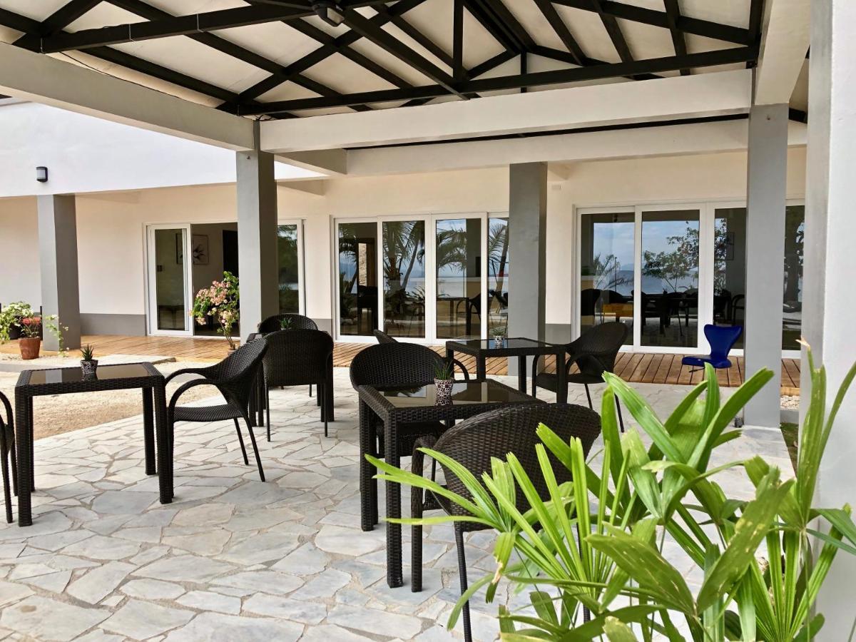 Sunset Cove Beach & Dive Resort Romblon Exterior photo